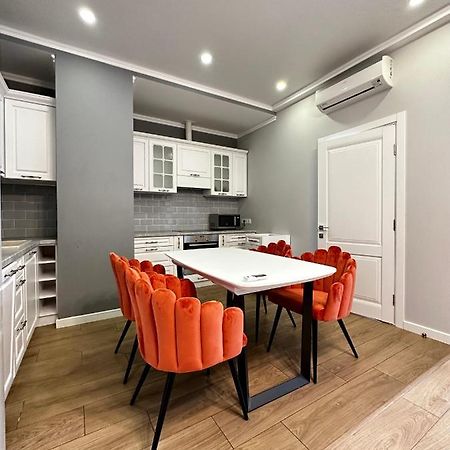 Gagarin Plaza Stylish Apartment Odessa Dış mekan fotoğraf