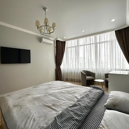 Gagarin Plaza Stylish Apartment Odessa Dış mekan fotoğraf
